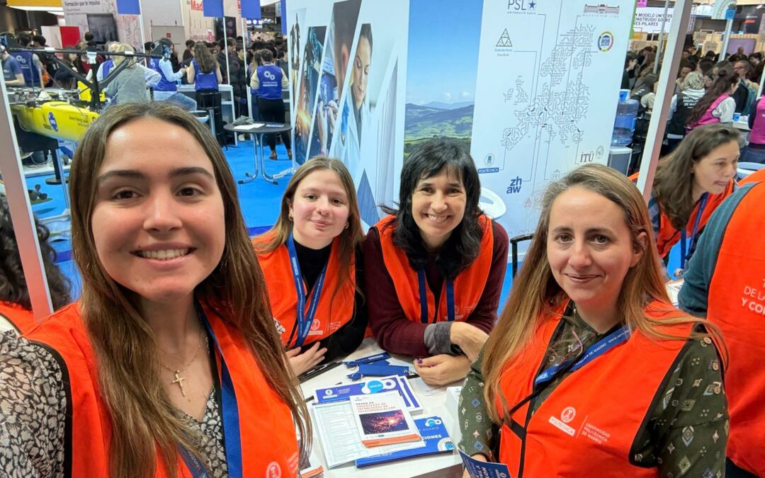 La ETSIT-UPM presenta su renovada oferta académica en la feria Aula